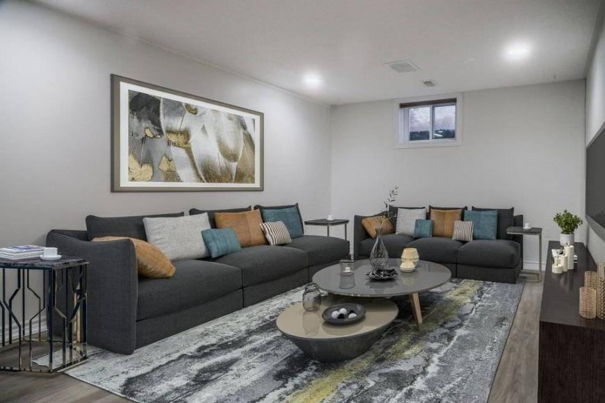 Hamilton - Photo 2 of 10