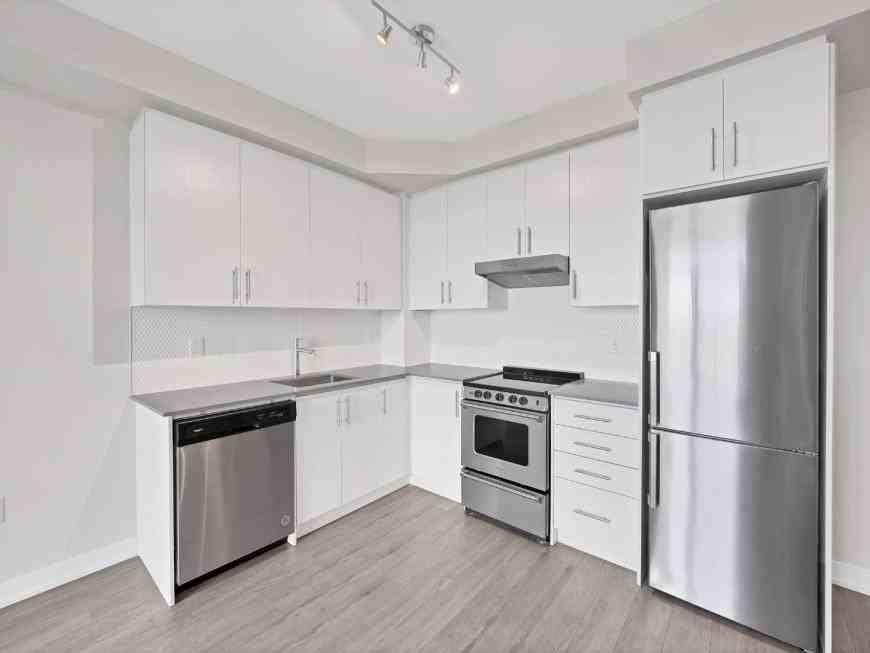 Hamilton Avenue - Photo 6 of 10