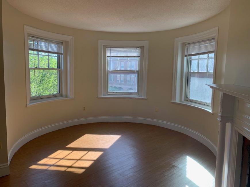 4 University Rd - Photo 4 of 7