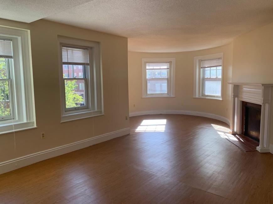 4 University Rd - Photo 6 of 7