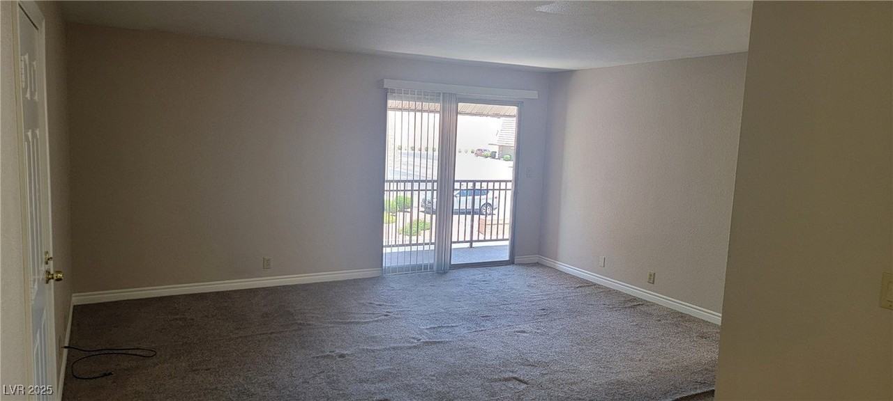 5141 River Glen Dr #158 - Photo 3 of 17