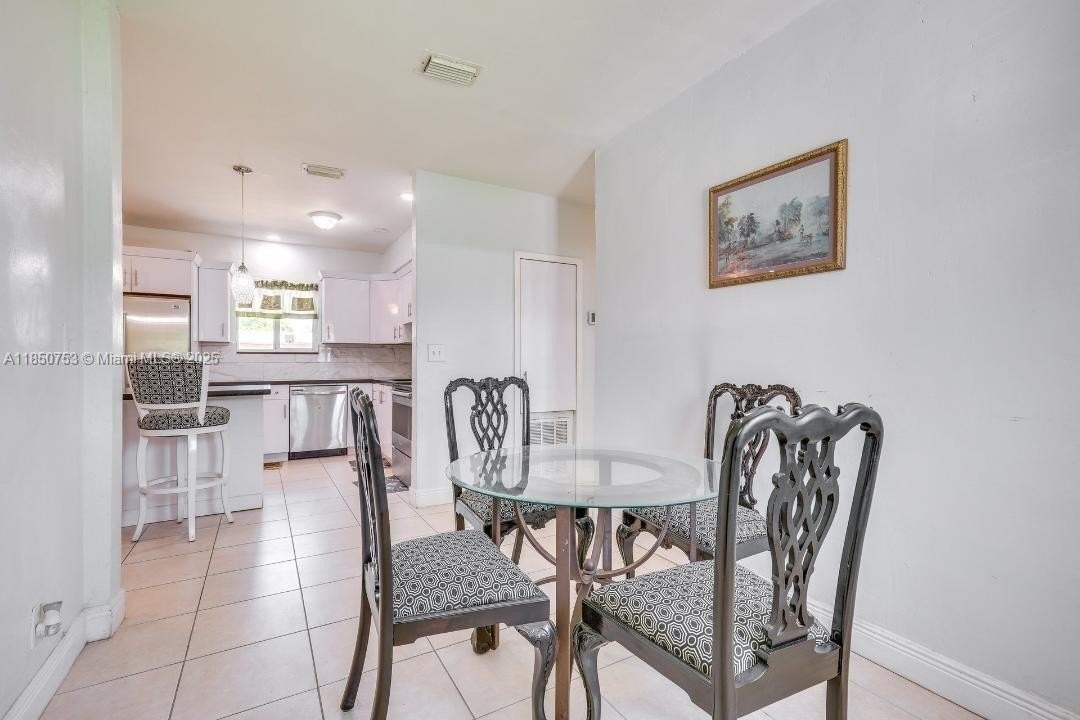 3431 Jackson Blvd #0 - Photo 5 of 11