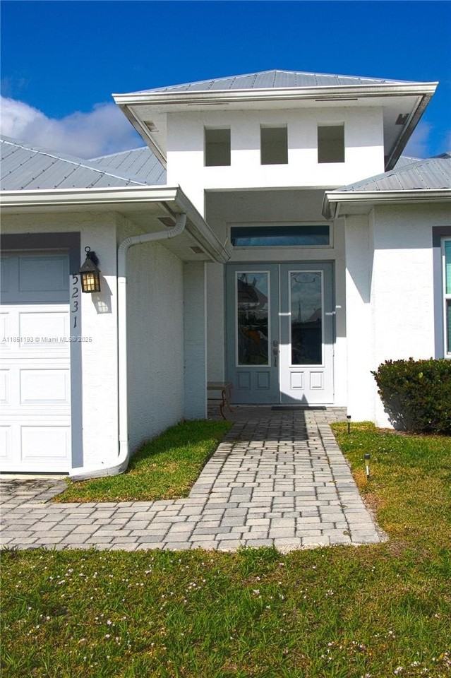 5231 Iredell Street - Photo 2 of 28