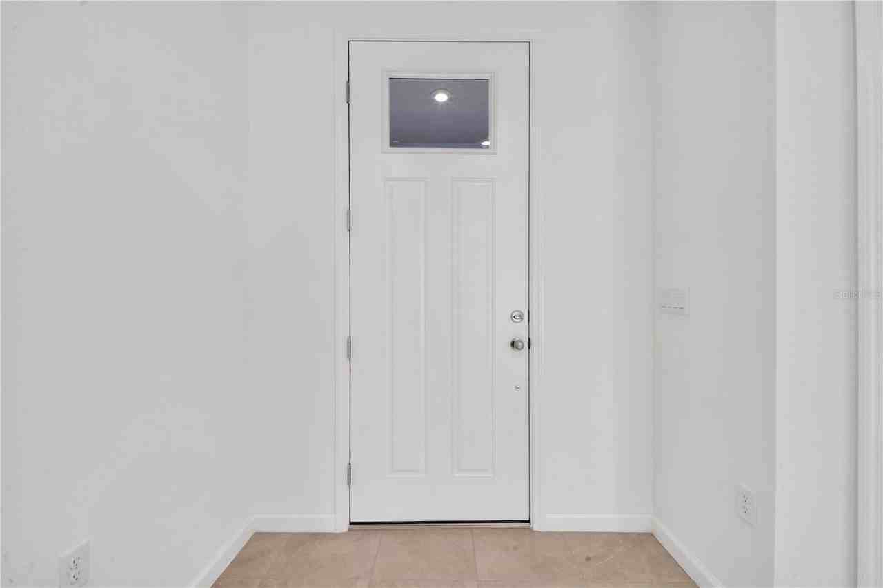 9068 Ocean Tide Way - Photo 4 of 42