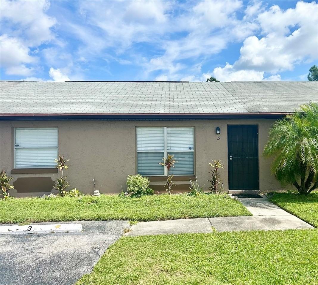 3 Las Brisas Way - Photo 2 of 15