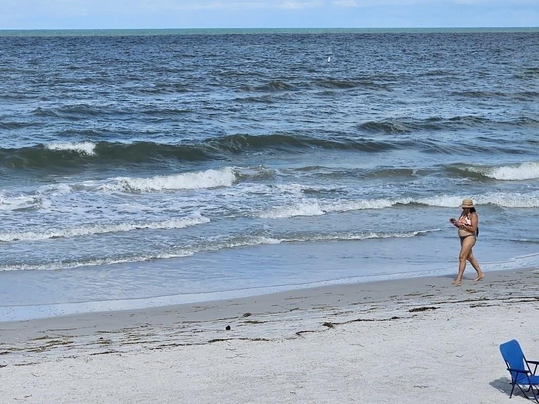 175 174th Terrace Dr E #1 - Photo 5 of 26