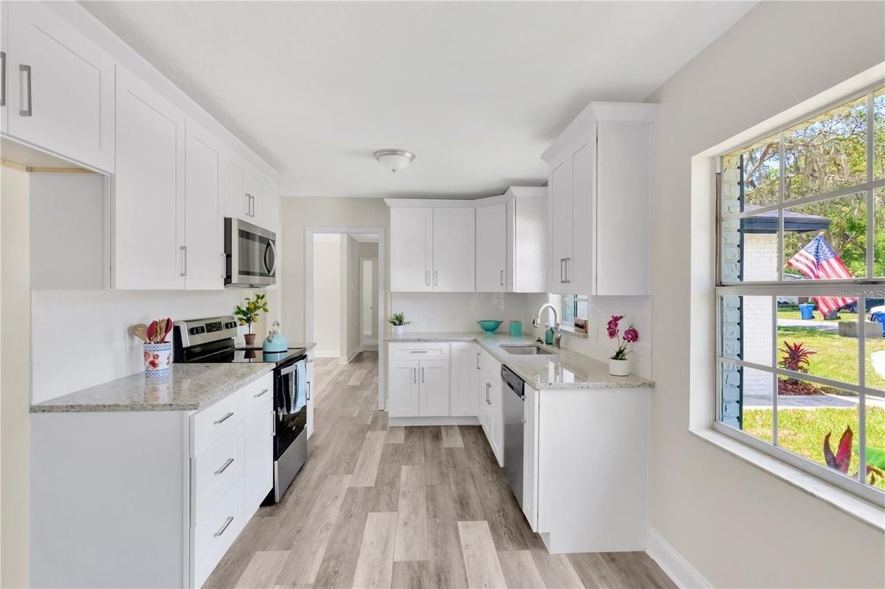 3508 Westfield Drive - Photo 7 of 24