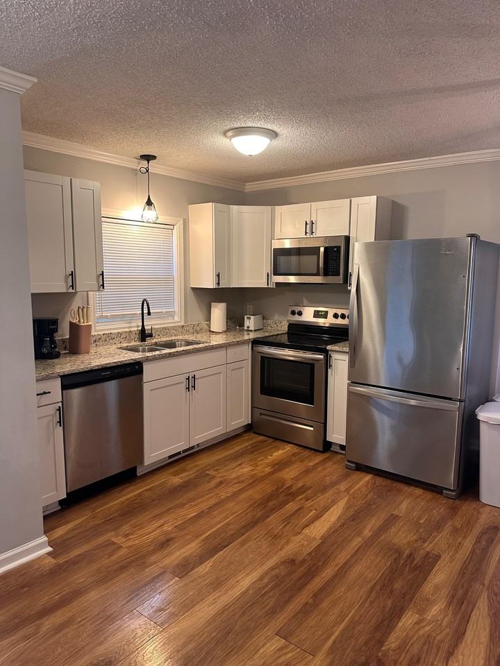 Arnold Ln - Photo 2 of 8