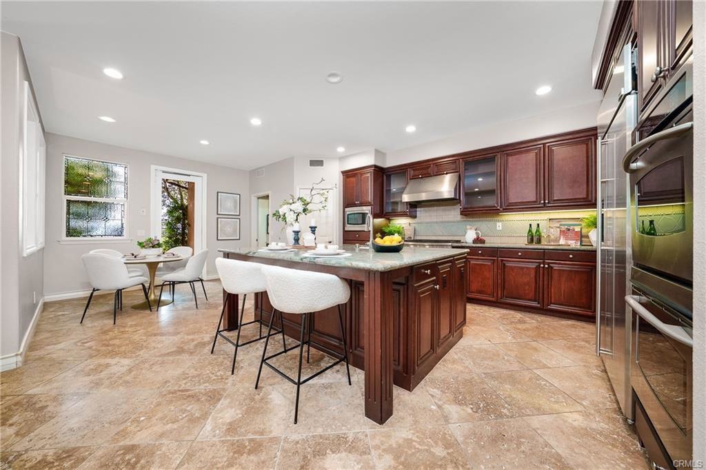 113 Tearose - Photo 2 of 8