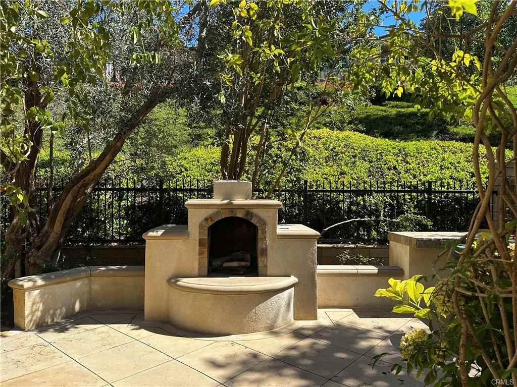 85 Canopy - Photo 2 of 6