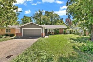 4014 Sun Valley Dr - Photo 1 of 1