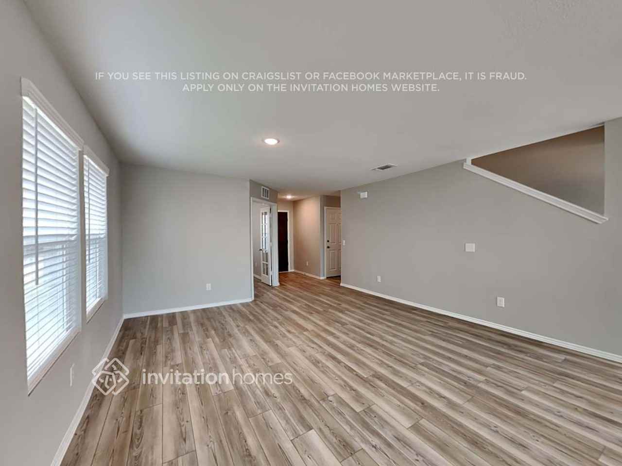 1107 Clear Dusk Ln - Photo 4 of 19