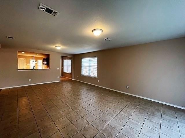 7936 Tatum Dr - Photo 4 of 11