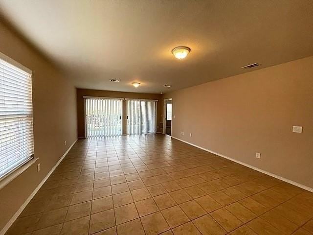 7936 Tatum Dr - Photo 5 of 11