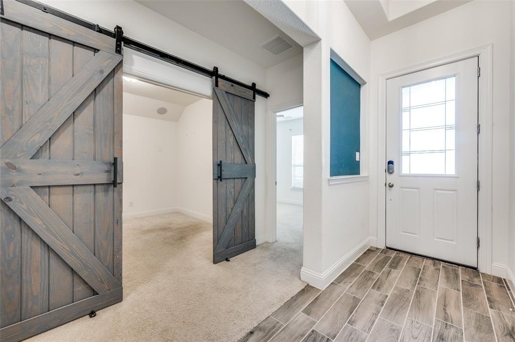 7025 Trailhead St - Photo 2 of 19