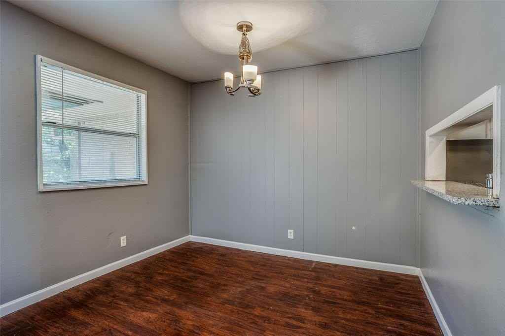 982 S Weatherred Dr #B - Photo 3 of 13