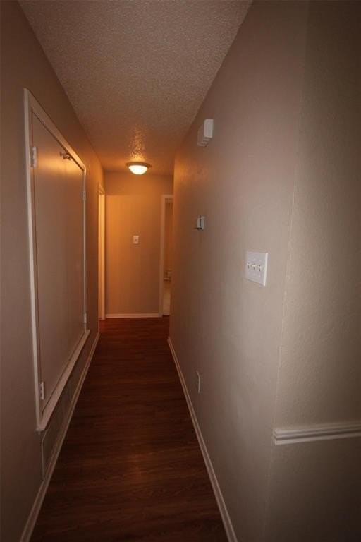 5610 Brookview Ct #D - Photo 2 of 15