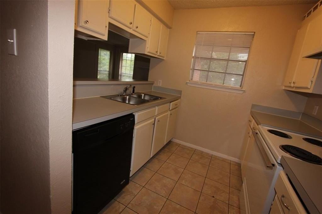 5610 Brookview Ct #D - Photo 6 of 15