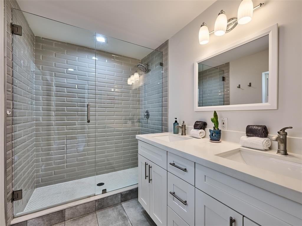 801 Ne 15th St - Photo 7 of 50