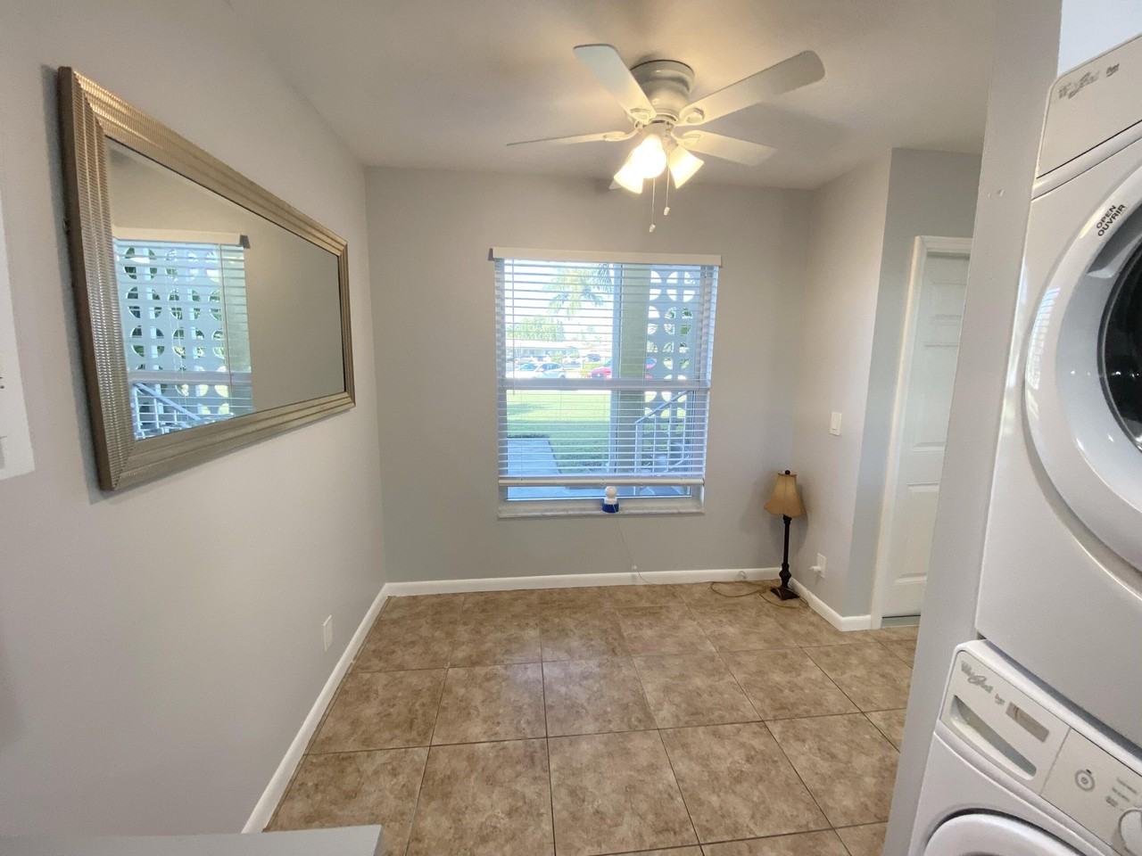 1100 Boxwood Dr #101 - Photo 6 of 33