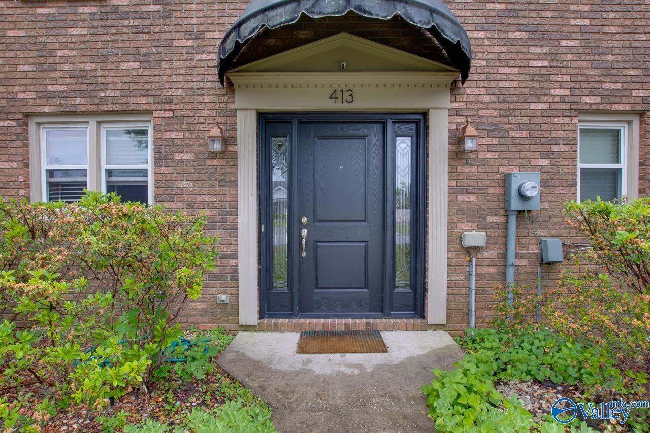 413 Springview Street Southwest - Photo 5 of 45