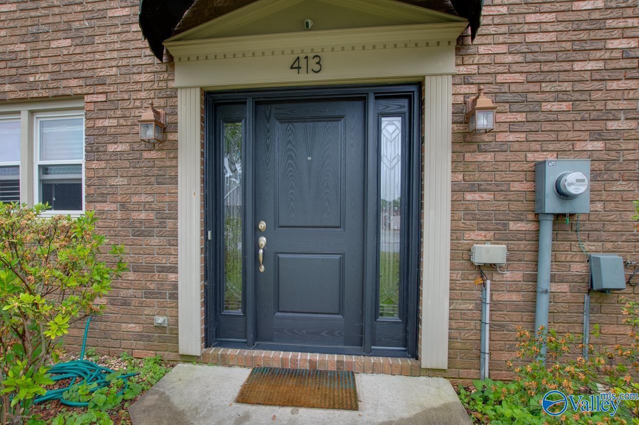 413 Springview Street Southwest - Photo 6 of 45