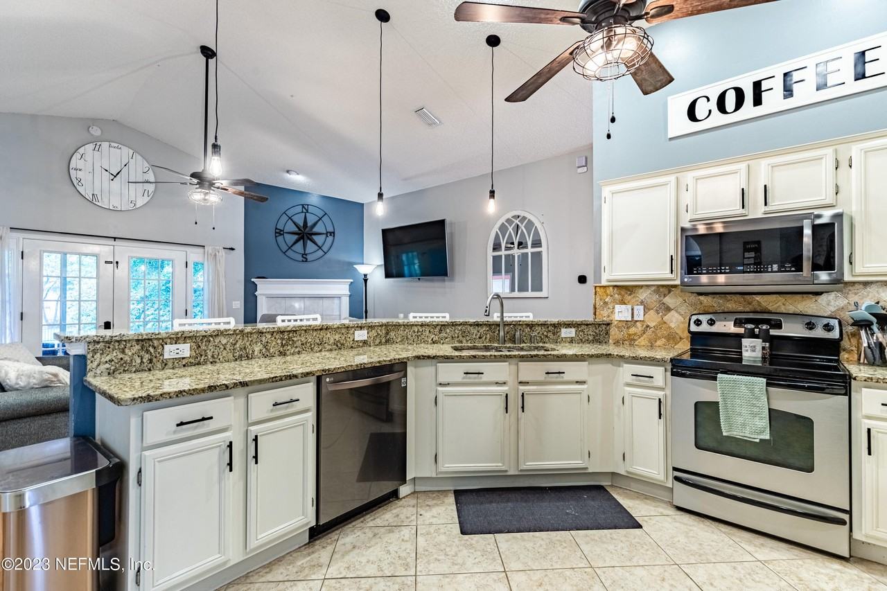 1456 Creeks Edge Ct - Photo 7 of 22