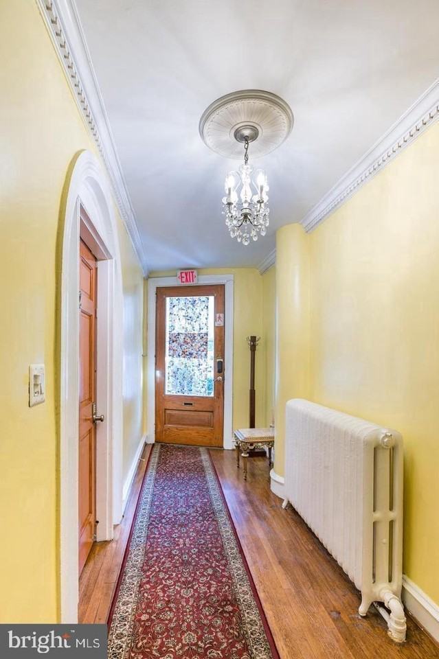 1107 Massachusetts Ave Nw - Photo 2 of 23