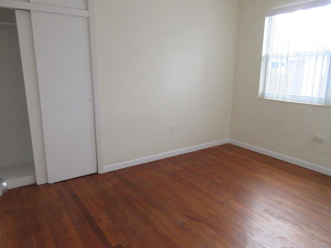 1238 17th Avenue North - Photo 7 of 8