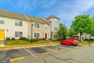 43585 Patching Pond Sq - Photo 1 of 1