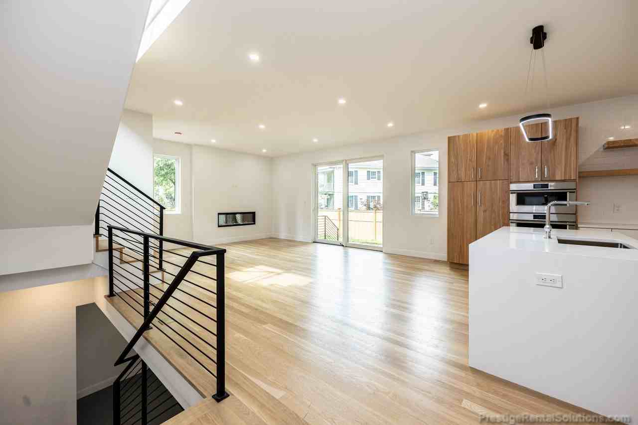 Griswold St #93 - Photo 3 of 35