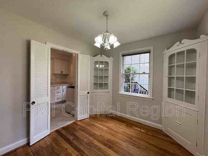9919 Big Rock Rd - Photo 7 of 23