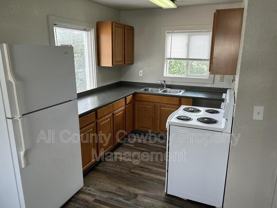 862 N 5th St #3 - Photo 1 of 1