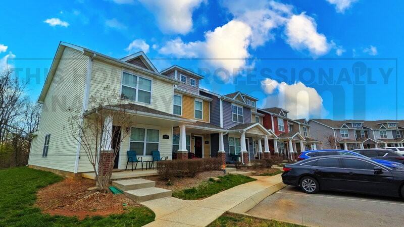 375 Sam Houston Circle - Photo 3 of 30