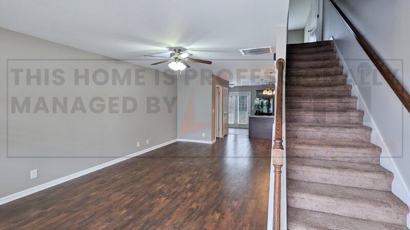 375 Sam Houston Circle - Photo 6 of 30