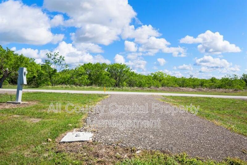 4889 North Hwy #123 - Photo 3 of 12