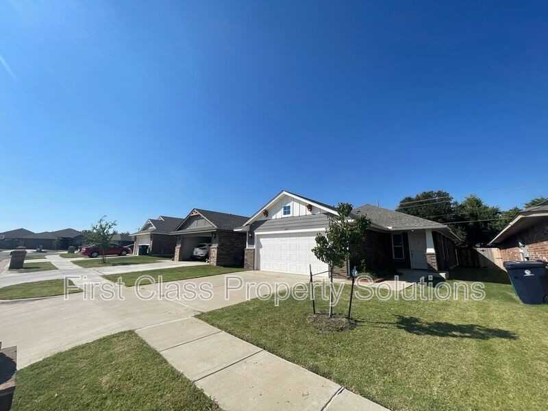 11613 Sw 8th Cir - Photo 7 of 30