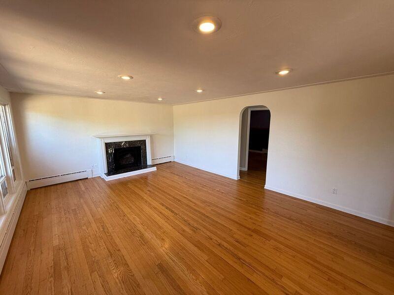 1740 Glen Creek Rd Nw - Photo 4 of 50