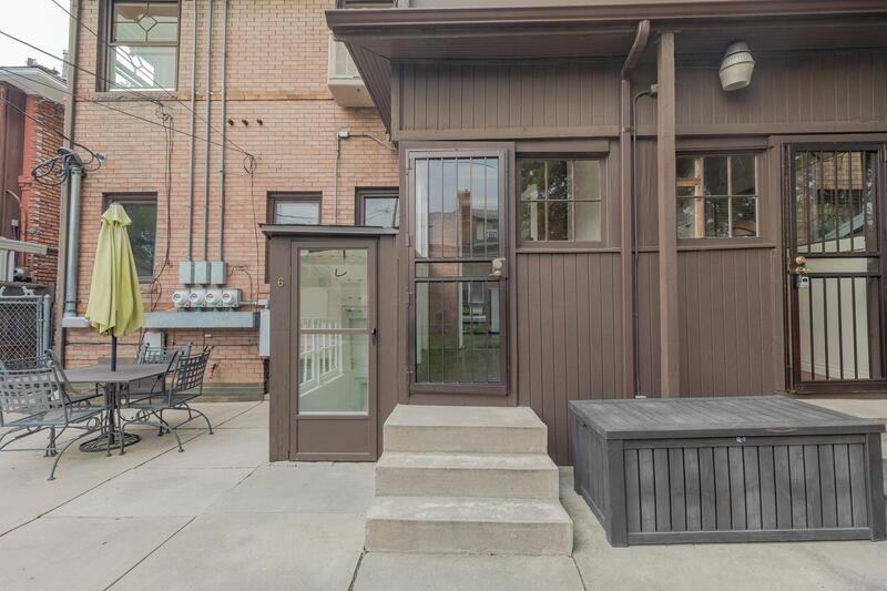 1207 Clayton St #5 - Photo 3 of 20