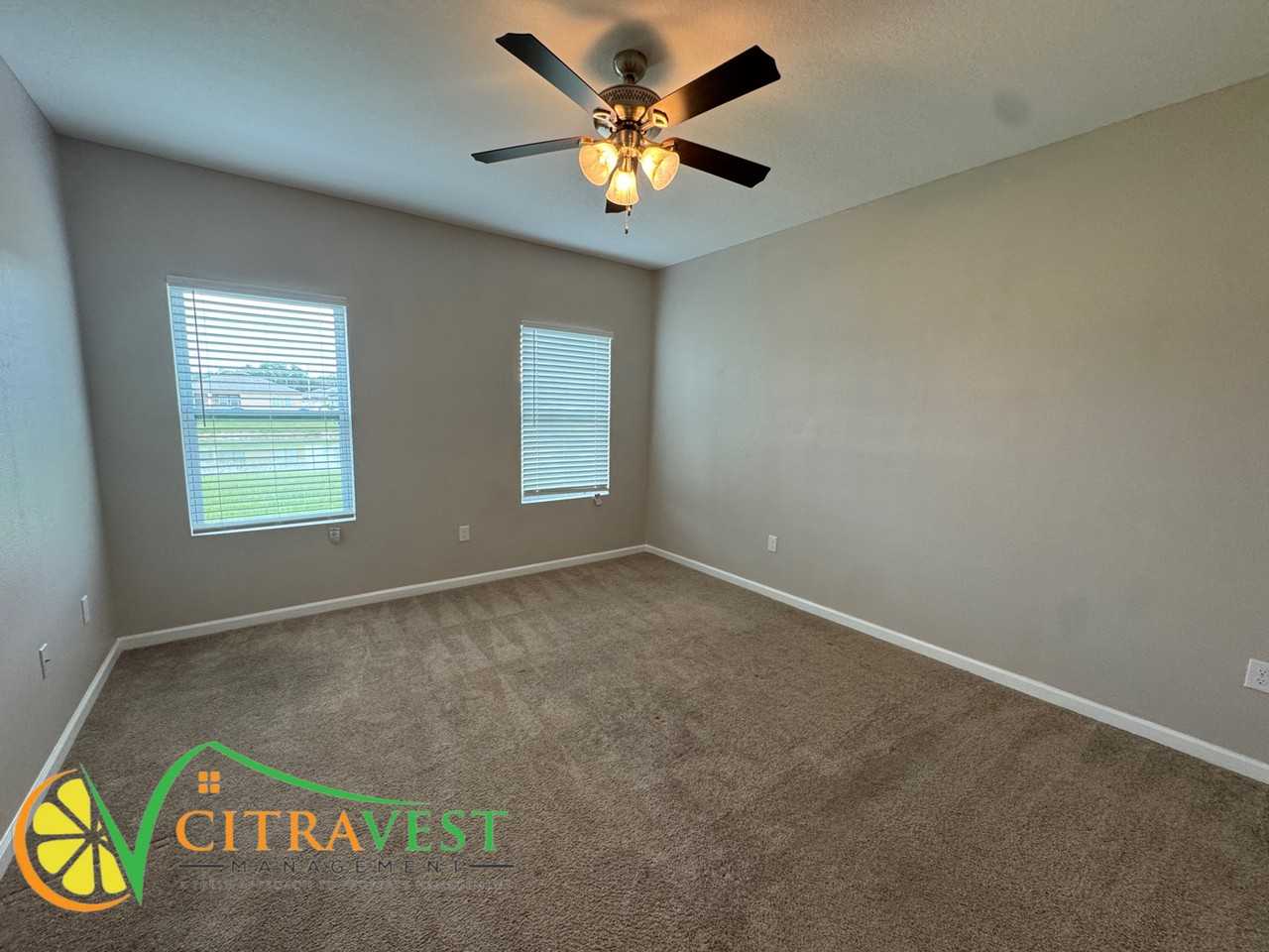 4833 St James Ct - Photo 5 of 12