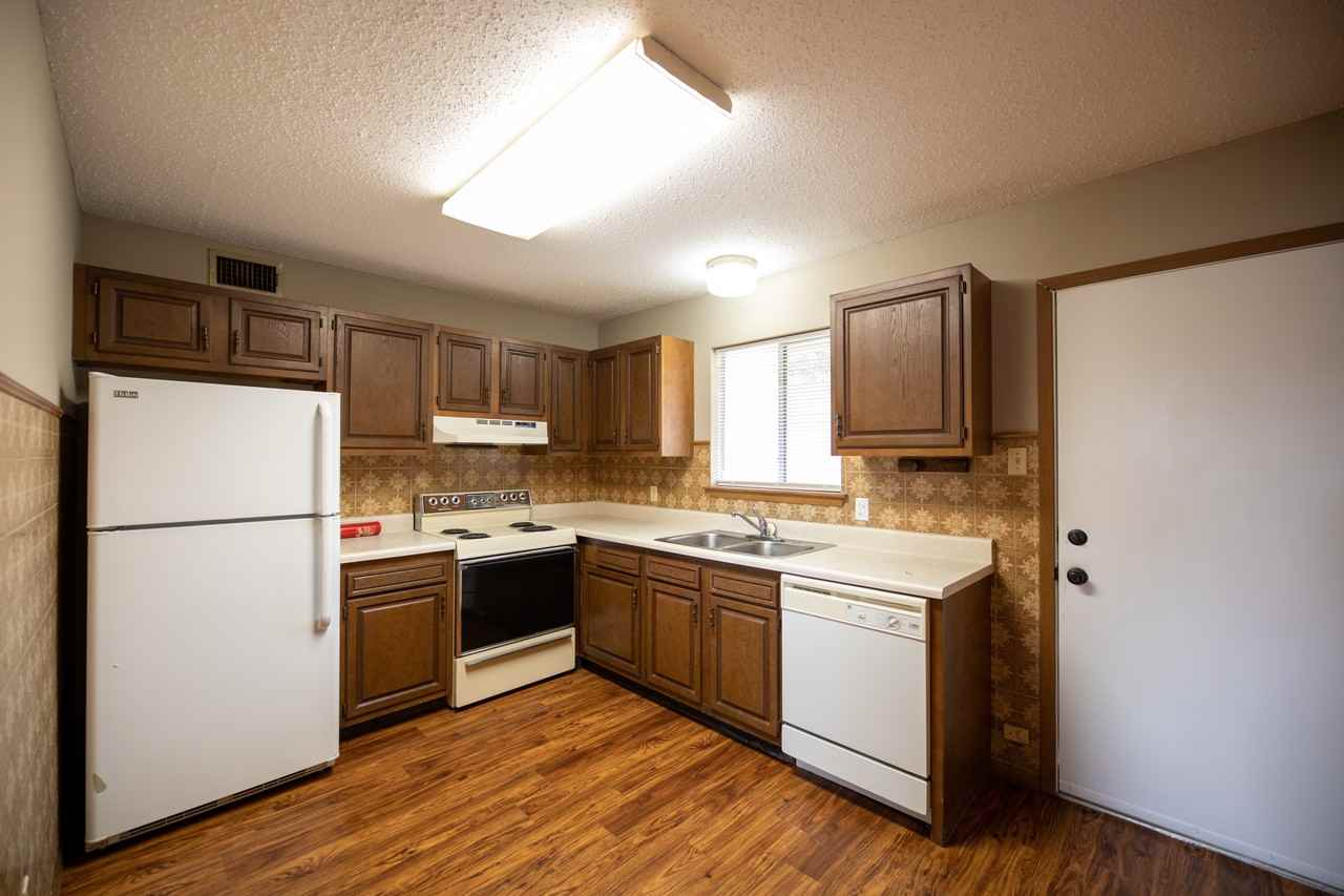 1748 Ryan St - Photo 6 of 6