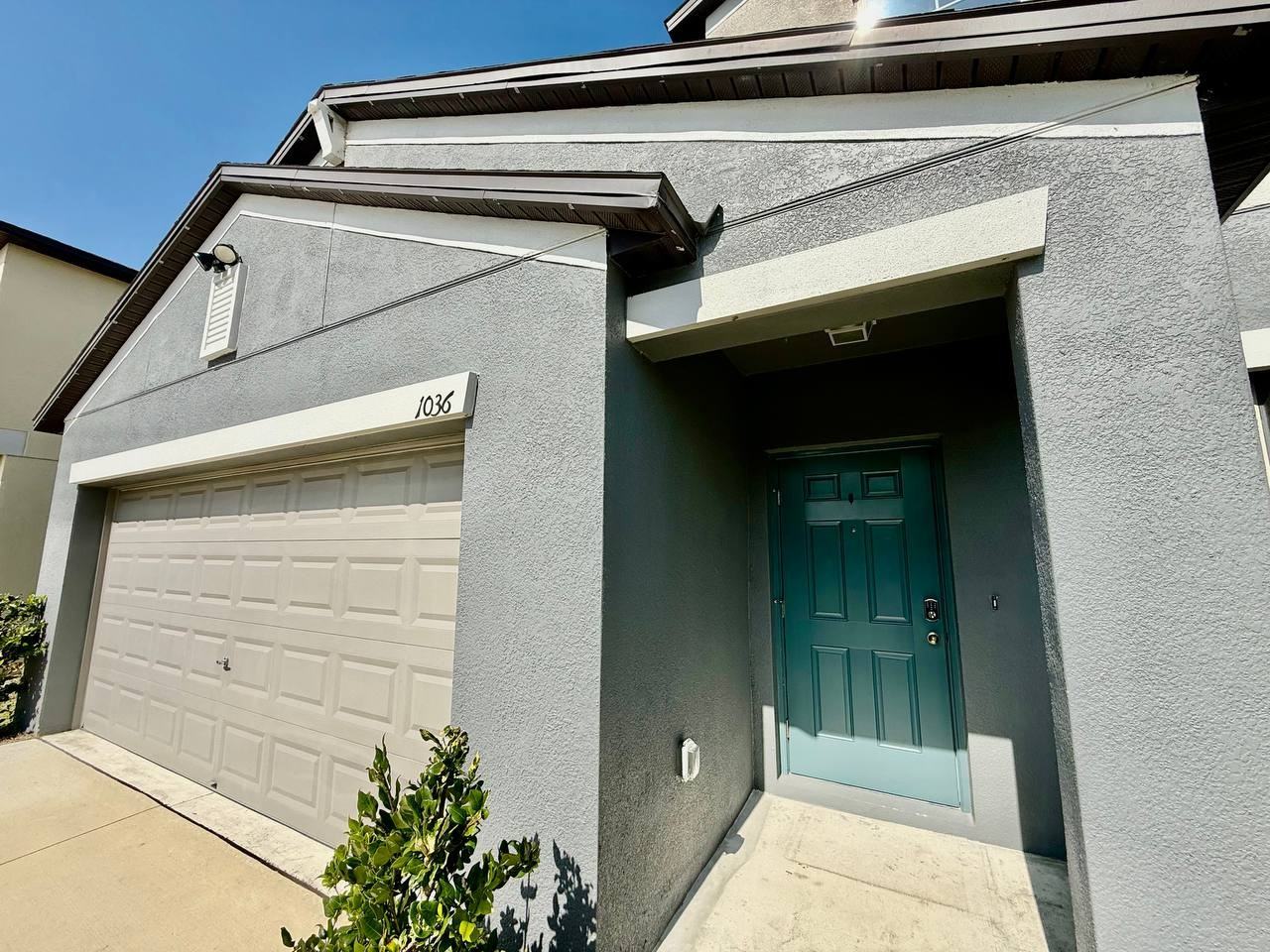 1036 Royal Empress Dr - Photo 3 of 45