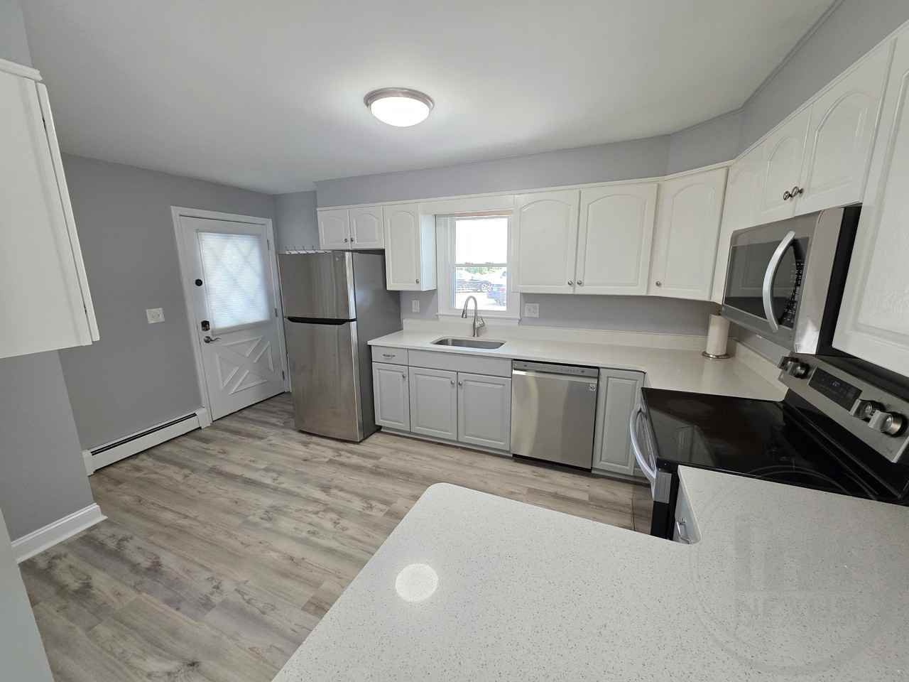 340 Central St - Photo 2 of 18