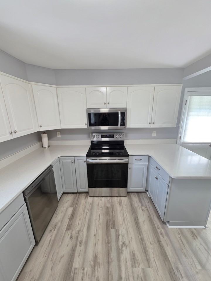 340 Central St - Photo 3 of 18