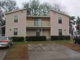 130 Hampton Dr - Photo 1 of 1