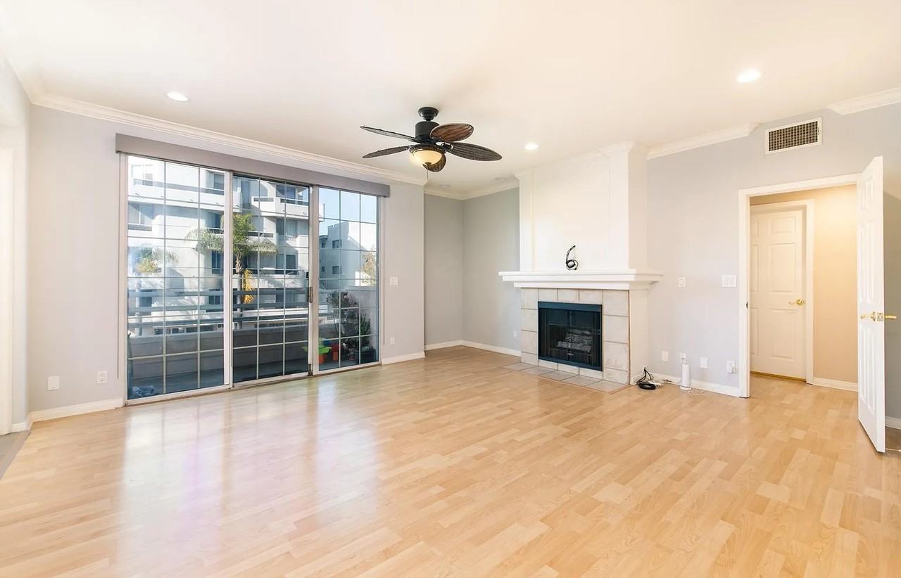 810 S Lucerne Blvd #201ES - Photo 3 of 13