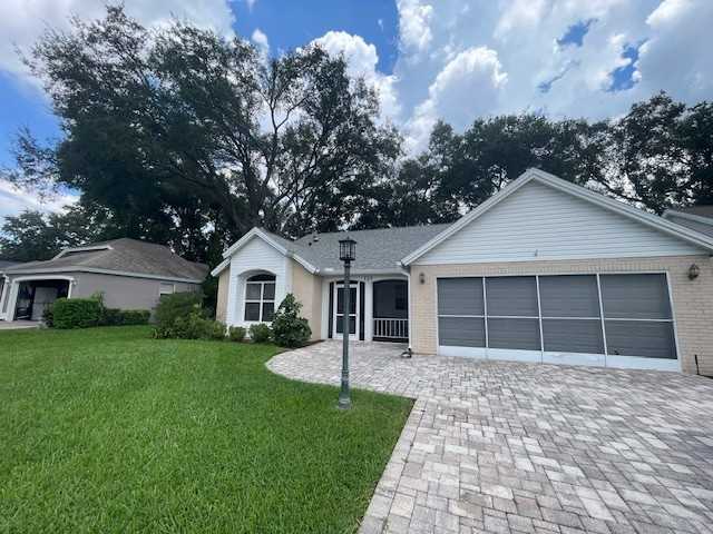 323 Chula Vista Ave - Photo 2 of 21