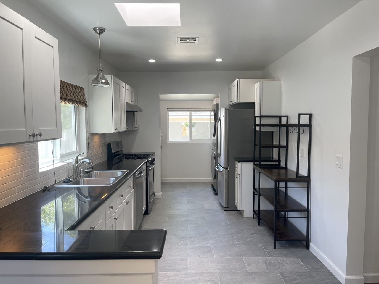 5457 Beck Ave #NA - Photo 3 of 49