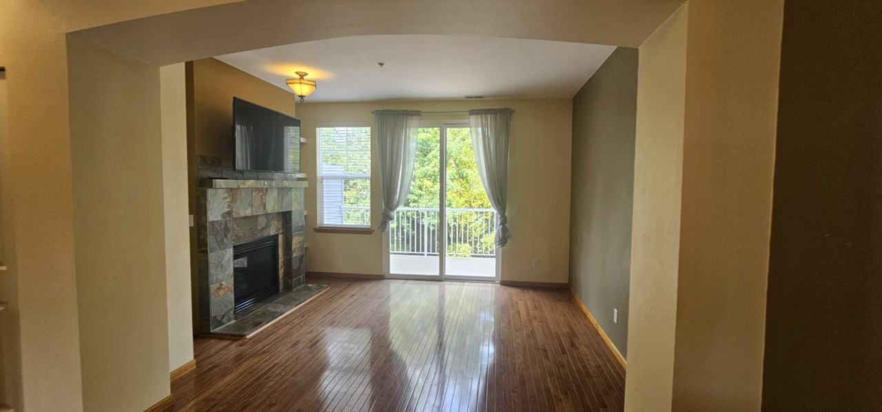 5922 South 232nd Court - Photo 3 of 38