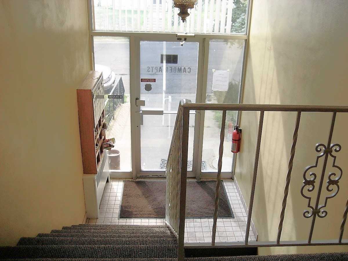 553 1St Ave S - Photo 4 of 7